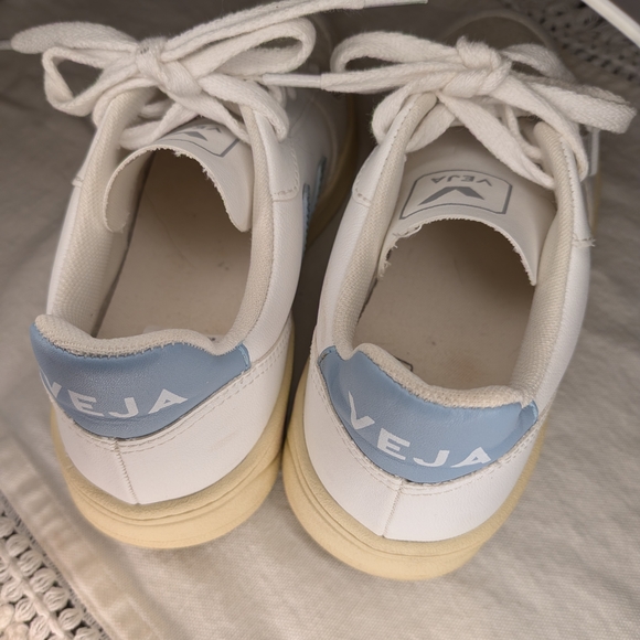 Veja Women's White and Beige Sneakers - Picture 4 of 5